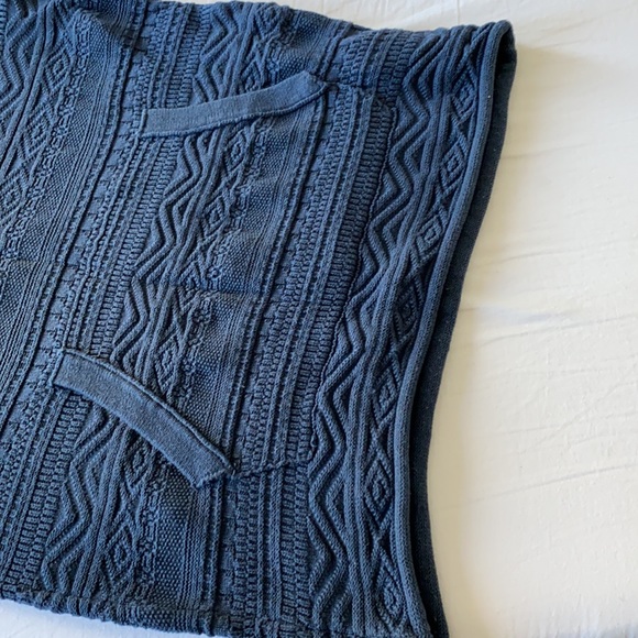 Abercrombie & Fitch Hoodie - Picture 5 of 11